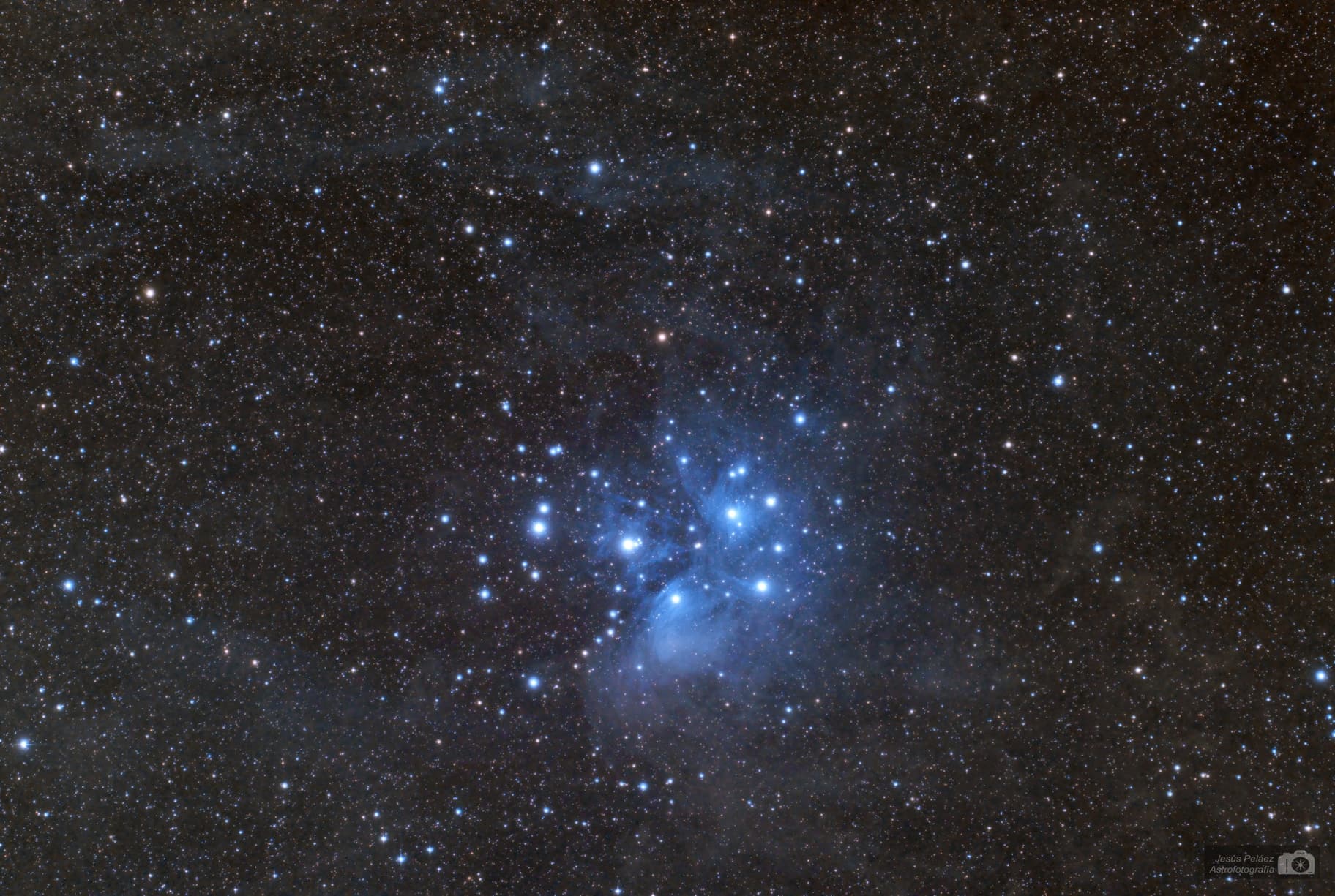Cúmulo Abierto Las Pleyades M45 en Tauro