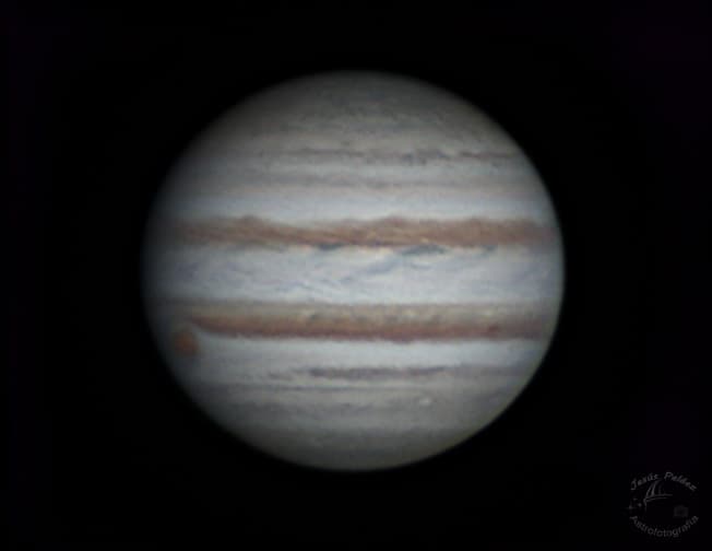 2026 04 16 Júpiter Y La Mancha Roja