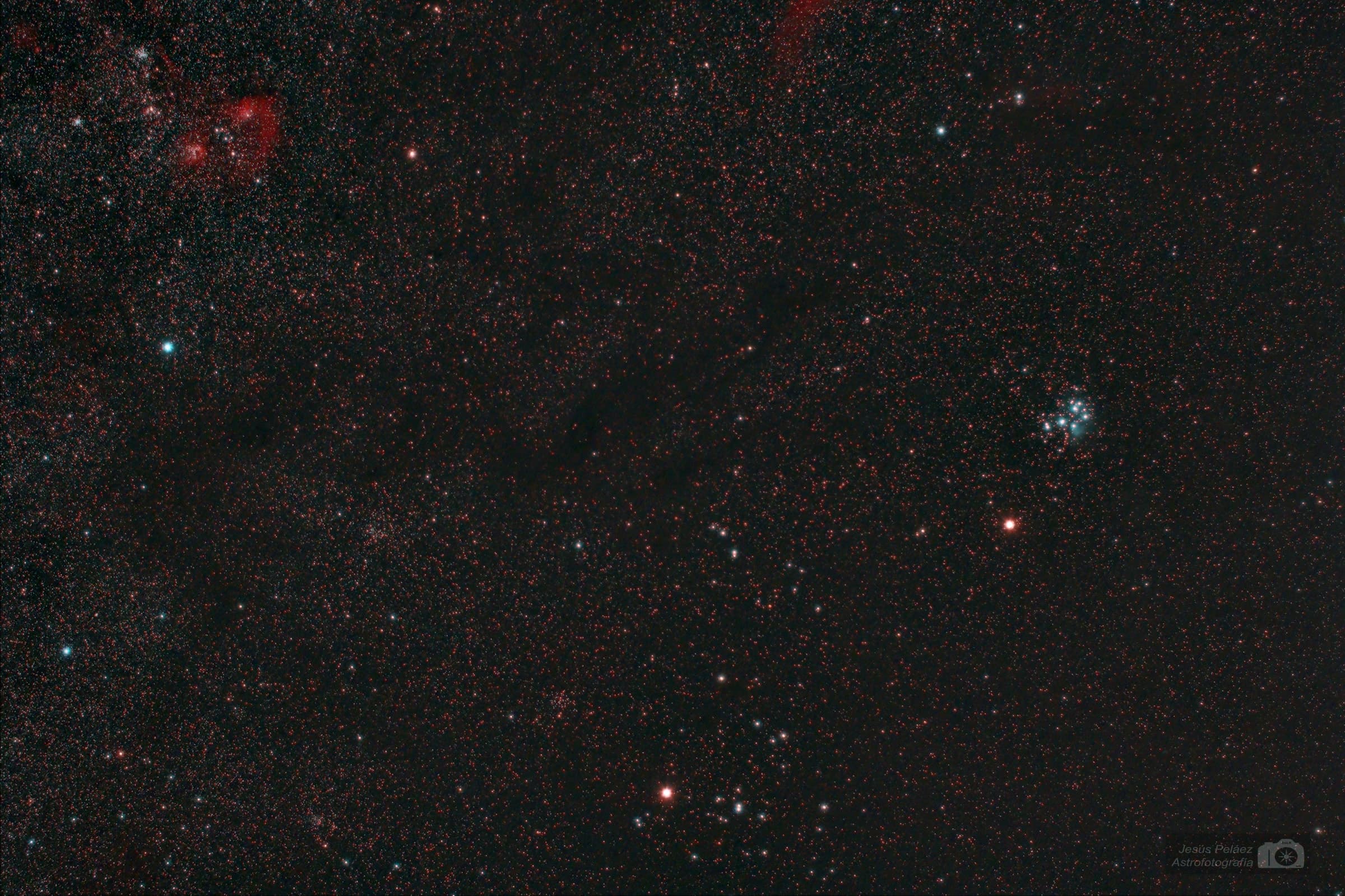 Marte Entre Las Híades Y Las Pléyades