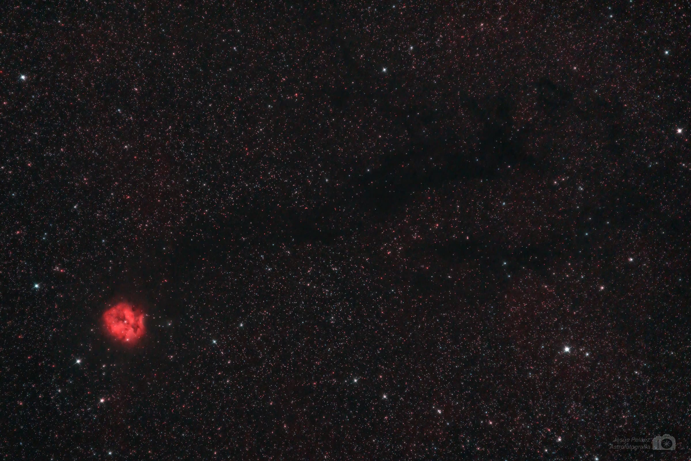 La Nebulosa Cocoon Y El Río De Polvo
