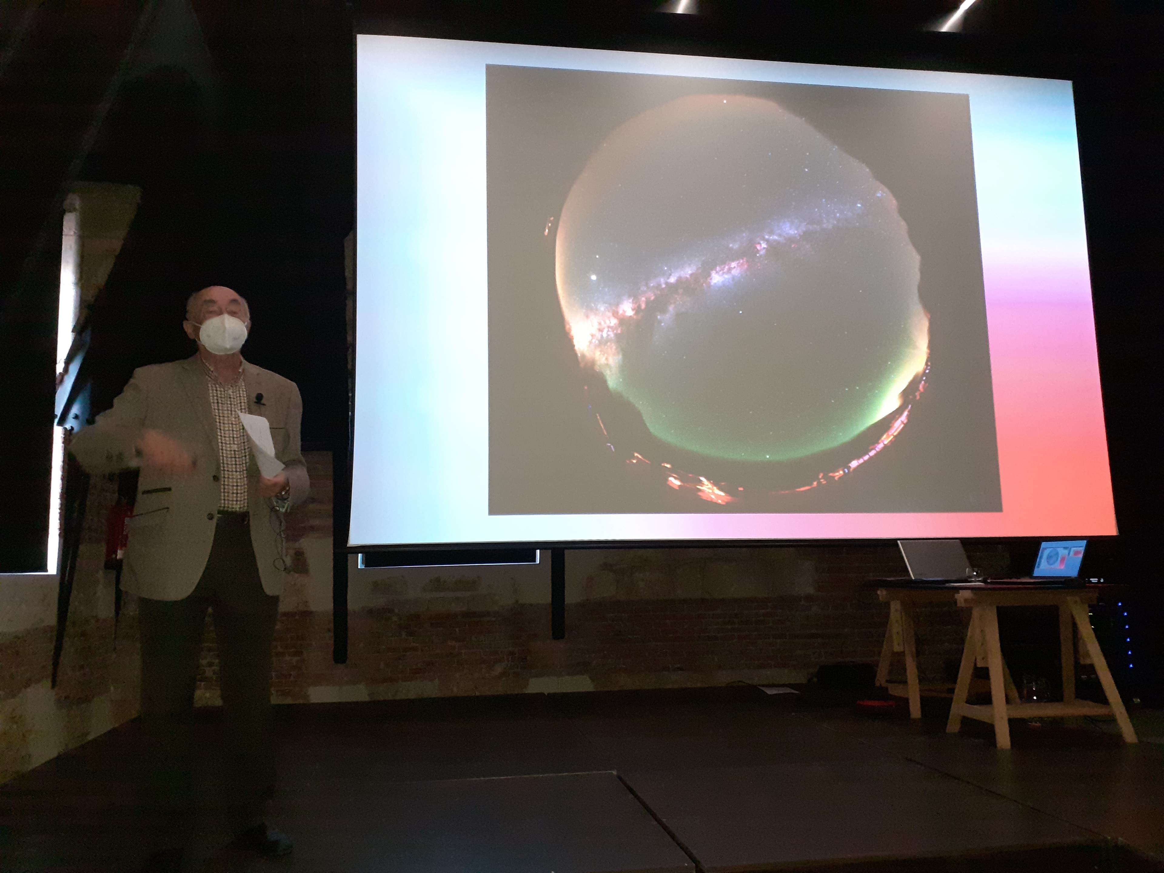 2020-09-22_charla3.jpg